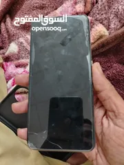  2 oppo f11, neat condition