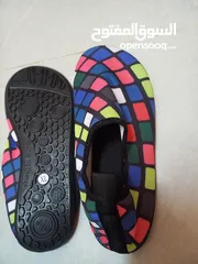  1 swimming shoes