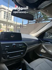  10 Bmw 530i 2018 Luxury Line وارد الشركة وبحالة الوكالة ممشى قليل فحص كامل