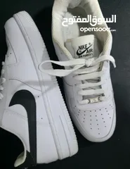  3 NIKE AIRFORCE 1 BLACK AND WHITE, REALLY GOOD CONDITION AND BARELY WORN