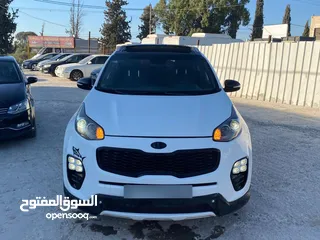  2 Kia sportag