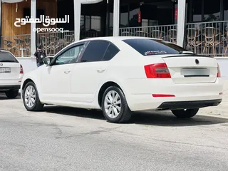  4 سكودا للبيع