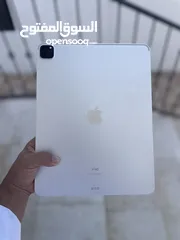  1 iPad pro 12,9