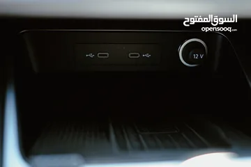  12 SEAT Ateca FR Black Edition ( 2021)