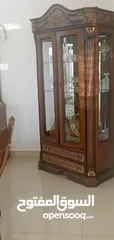  2 غرفة سفرة موديل كلاسيكي راقي مكونة من 3 قطع للبيع