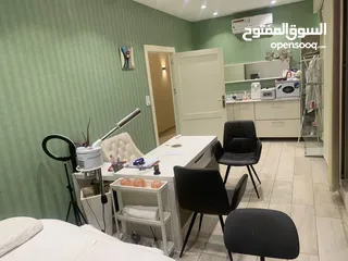  5 مركز طبي تجميلي في اجمل مناطق بعبدون للبيع بسبب عدم التفرغ