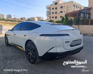  2 2024 افاتار 12 جديده بلون مميز avatr   RWD12 مواصفات لا تضاهى