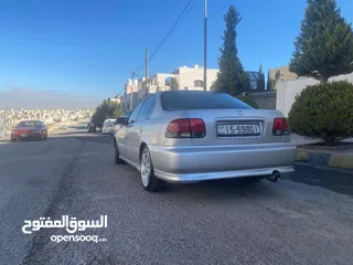  2 هوندا سيفيك موديل 2000