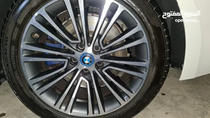  8 BMW 530e 2018