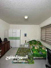  3 غرفتين نوم ماستر تفصيل وغرفة شباب للبيع