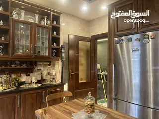  25 شقة ارضية للبيع