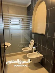  5 شقة مميزة للبيع في عمان - ام اذينة - طابق أول
