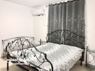  4 ستيديو للايجار  رووف
