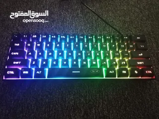  4 كت العاب للهاتف كامل (كيبورد+ماوس+ماوس باد+usb hub+ستاند) كت كامل للهاتف والتابلت تقدر تشتري شغلة