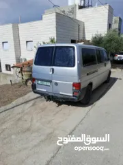  3 باص كرفيل موديل 2002