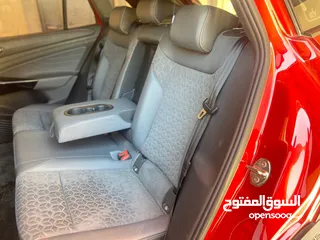  7 Volkswagen ID4 x للبيع