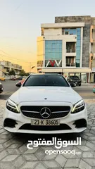  4 Mercedes C300 2019