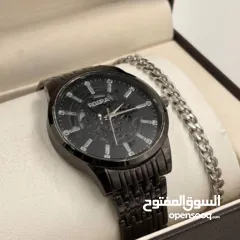  5 بكج شبابي ساعة و اسوارة + علبة كرتون  السعر 130 شيكل الكميه محدوده متوفر توصيل لكافه المناطق