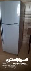  1 ثلاجة توشيبا للبيع