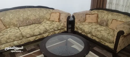  4 طقم كنب للبيع خشب زان ثقيل مع طقم طاولات زان ثقيل