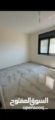  16 شقة 170 متر في عين مصباح شارع الكرمل