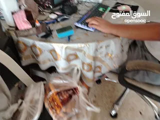  8 بوفيه وطاولات للبيع