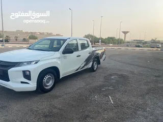  4 MITSUBISHI 2021 نظيف