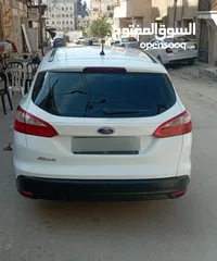  5 فورد فوكس 2012  قوة المحرك 1600 عداد السياره 170 الف يد ثانيه   سعر على كاش 35