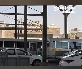  2 ميني ماركت و قهوة