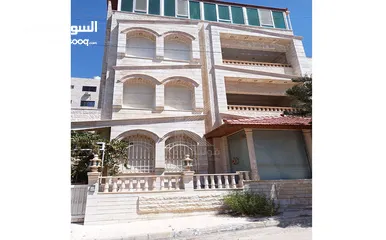  1 بناية سكنية للبيع في ابو نصير
