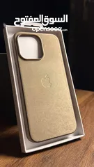  7 كفرات ايفون 15 جلد طبق الاصل بشعار ابل Apple مع الماق سيف