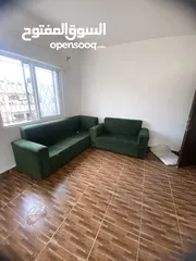  2 طقم كورنر بحالة جيدة جدا