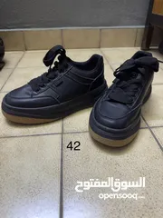  29 33 حذاء للبيع