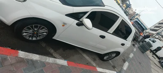  2 فيت بونتو 2015