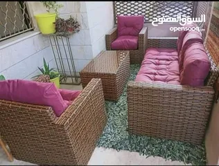  27 أطقم رتان 5مقاعد ب120 معو طاولة وسط تتوفر كل الالوان تقربيا