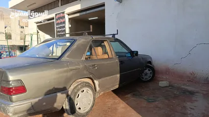  2 مرسيدس بطه 86 بنزين اصل عمومي مكسور عليها ترخيص