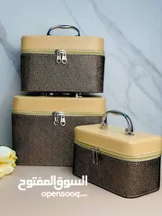  1 سيت حقائب مكياج ثلاثيه