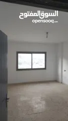  2 شقة للبيع طابق 3 موقعها نابلس عند دوار تونس  موقع مميز وأطلالة مميزة  وسعر   فقط ب 39