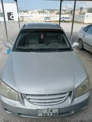  1 كيا سيراتو اتومايك بحالة جيدة موديل 2004 ،سيارة نظيفة وعملية بحاجة لصيانة خفيفية