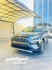  2 Toyota RAV4 2023