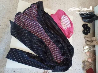  17 شروة ملابس مرررتبه للبيع بسعر حرررق جدا