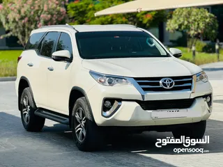  1 Toyota Fortuner 2020