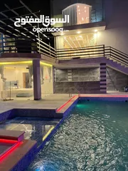  7 شاليه للبيع