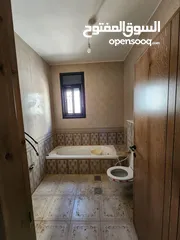  10 فلل للبيع في منطقة سردا