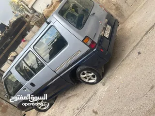  4 باص ركاب ميتسوبيشي L300