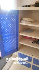  4 خزانه اطفال بيبي بحالة جيدة