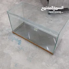  3 حوض سمك بمقاسات مختلفة