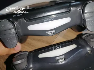  4 يدتين ps4 اصليات مستعملات للبيع بالمقابلين لايوجد توصيل