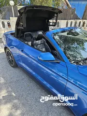  22 Mustang Black Interior, Blue Metalic Body, 2020 - 64 KM convertible