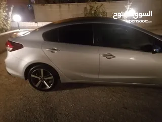  29 كيا K3  / ماتور 1600 / ديزل اقتصاديه الأكثر طلبا / موديل 2017 /اصل كوري